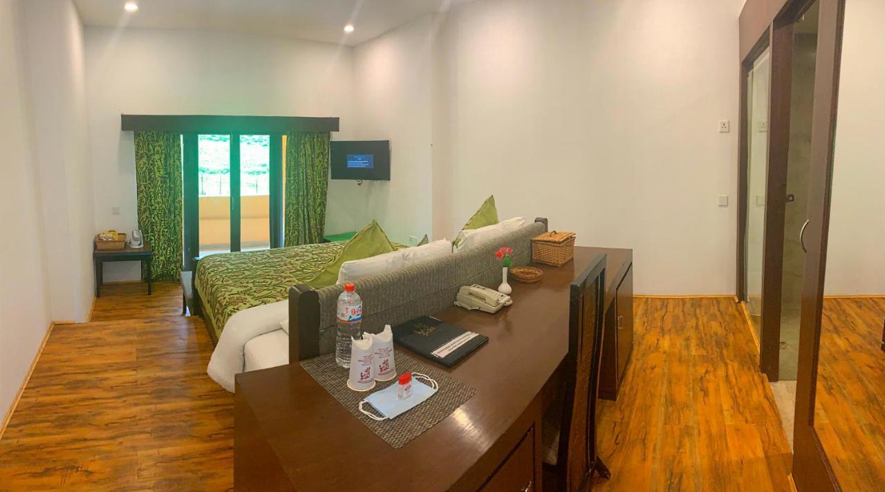 The Sultan Resort Kulan Exterior photo